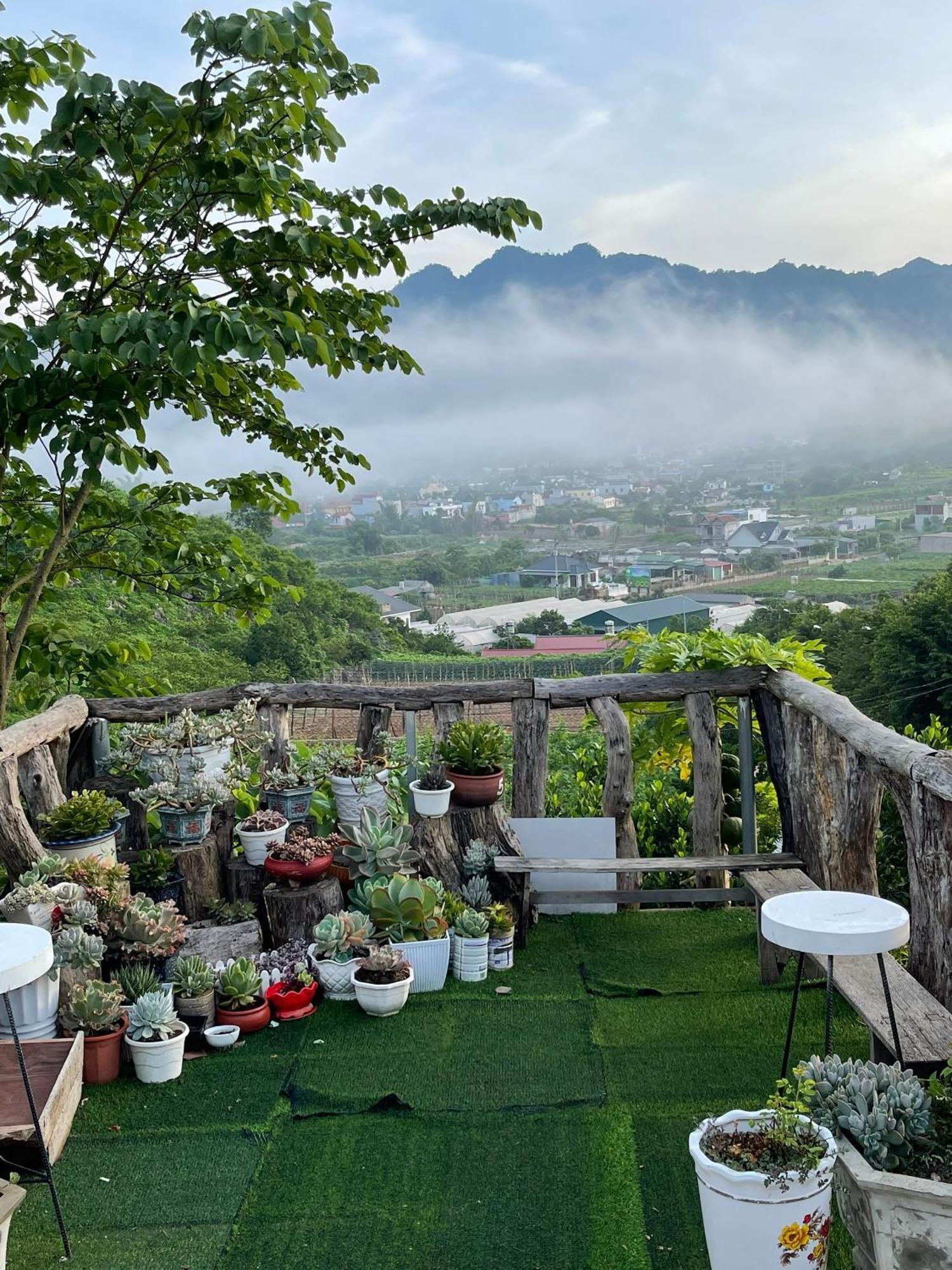 Doi Thong Homestay Moc Chau - By Bay Luxury Son La Exterior foto